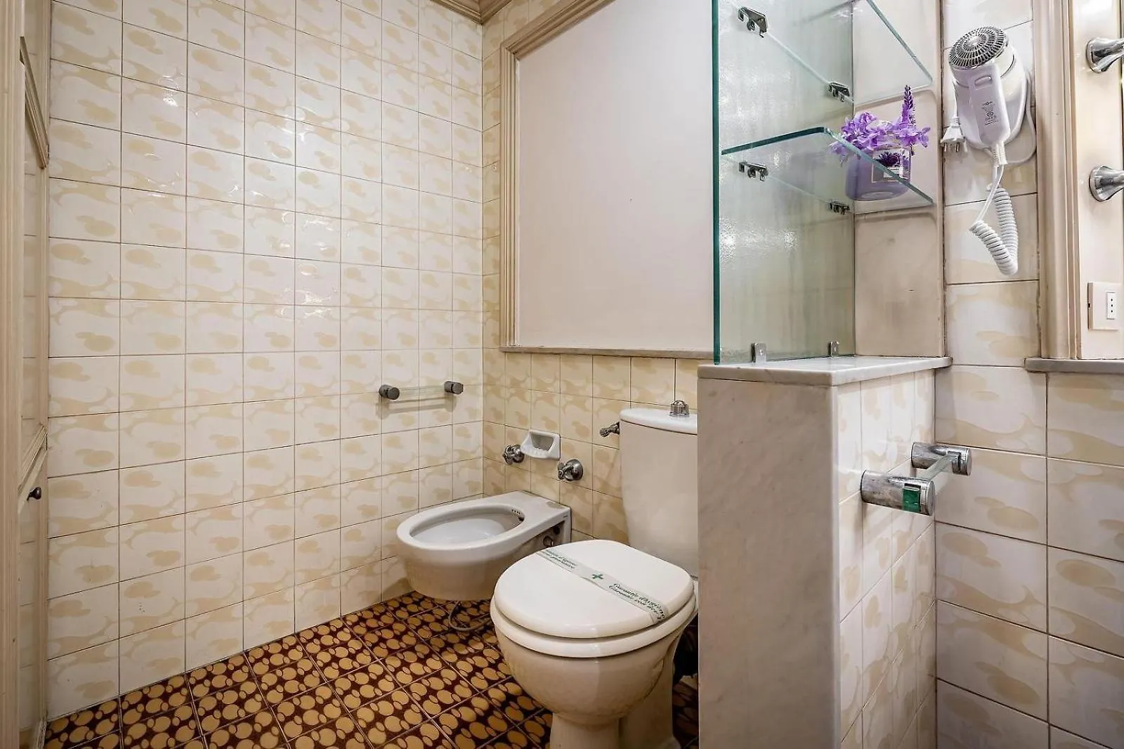 Florence Ventuno B&B 0*,  Italy