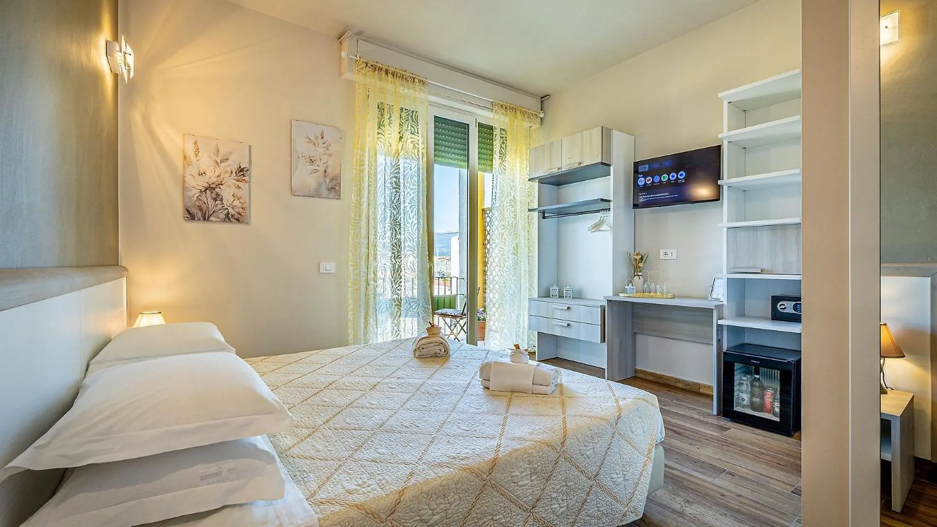 Bed & Breakfast Florence Ventuno B&B Italy